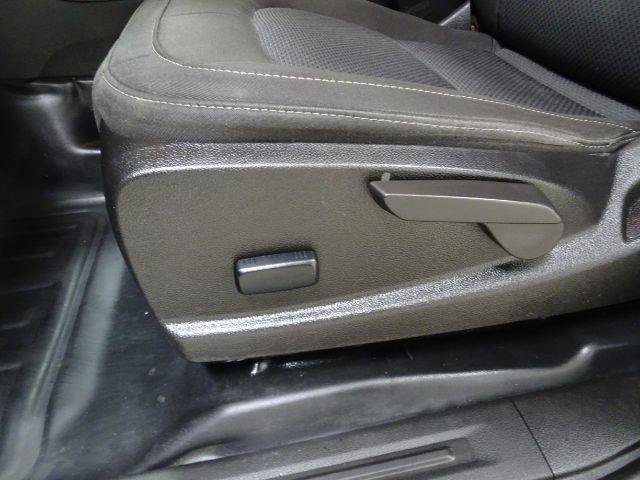 Used 2022 Chevrolet Colorado LT w/ Fleet Safety Package RWD image 25