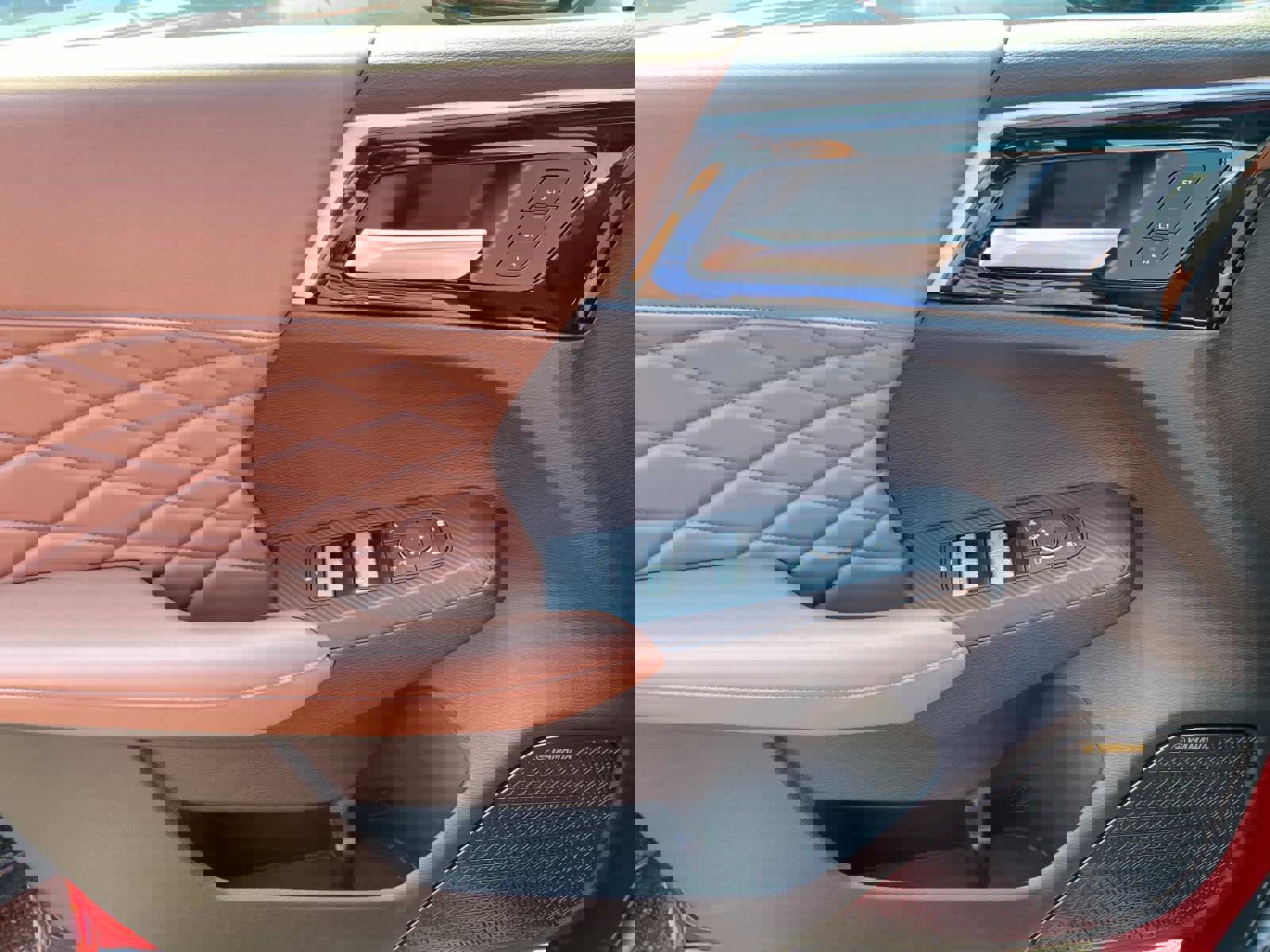 New 2025 Mitsubishi Outlander SEL image 18