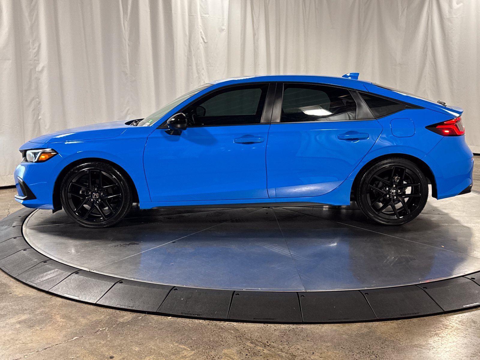 Certified 2024 Honda Civic Sport image 8