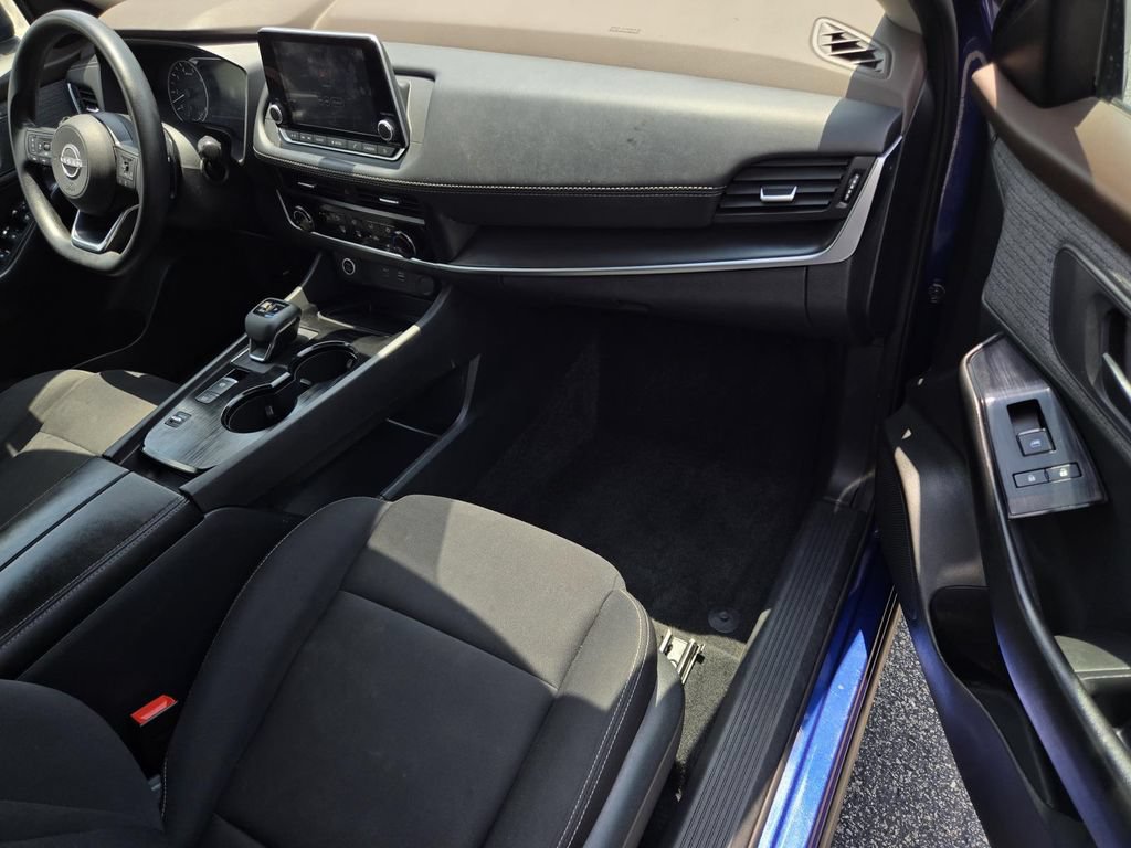 Used 2023 Nissan Rogue S FWD image 7
