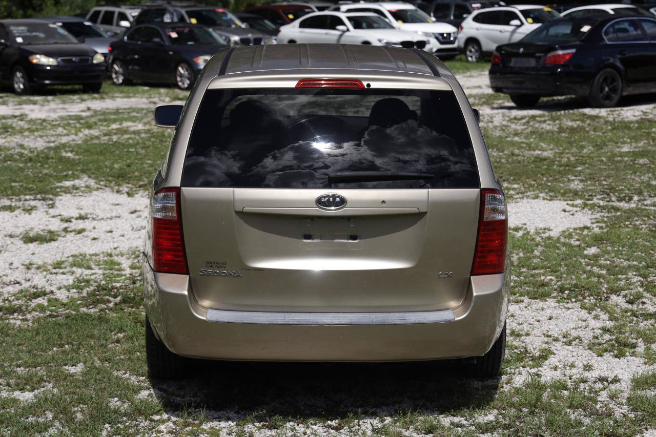 Used 2006 Kia Sedona EX FWD image 9