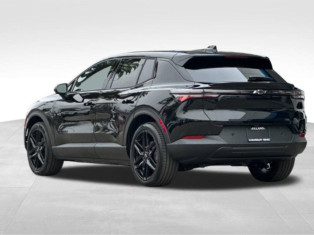 Used 2026 Chevrolet Equinox EV LT w/ Comfort Package image 3