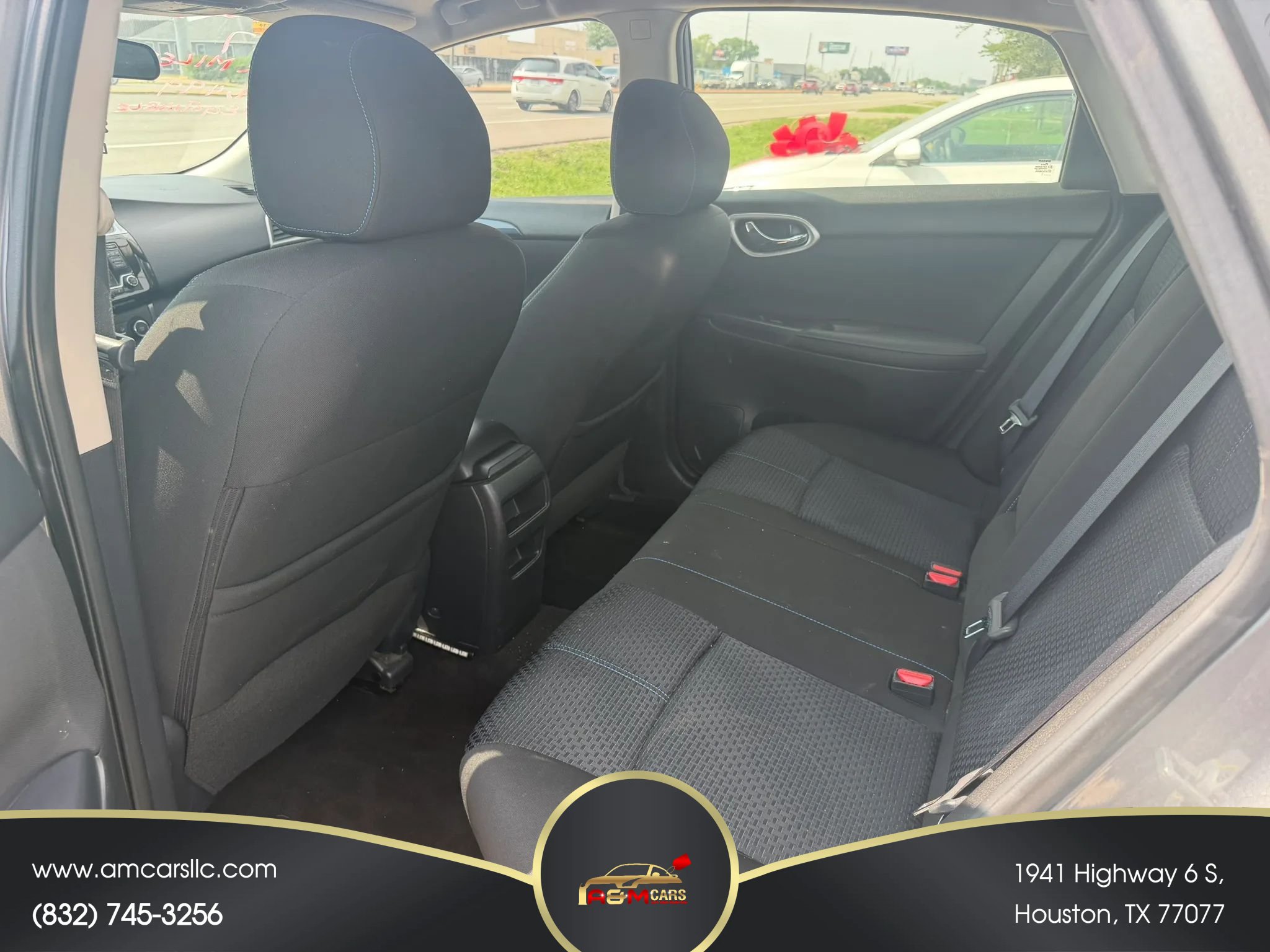 Used 2017 Nissan Sentra SR Turbo w/ SR Midnight Edition FWD image 12