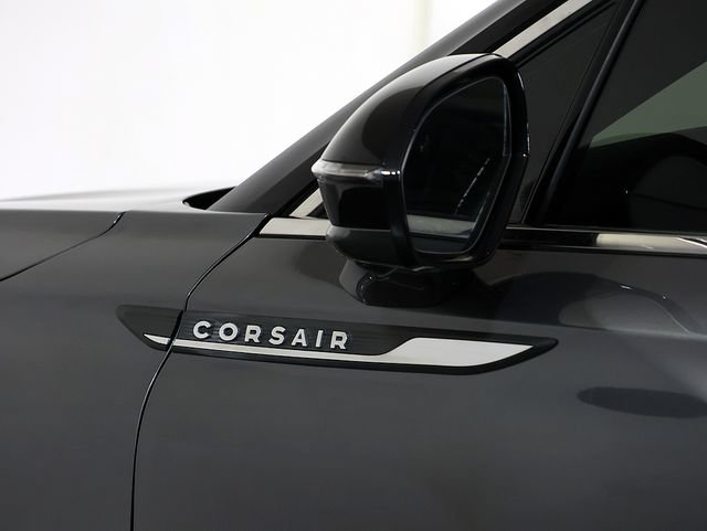 Used 2023 Lincoln Corsair FWD w/ Equipment Group 101A image 12