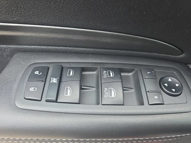 Used 2021 Dodge Durango SXT RWD image 29