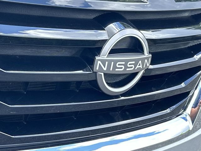 Used 2022 Nissan Pathfinder S AWD/4WD image 11
