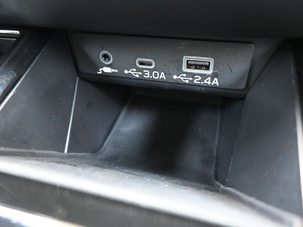 Certified 2025 Subaru Legacy Premium image 35