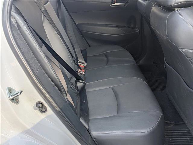 Used 2022 Toyota Corolla Cross XLE image 19