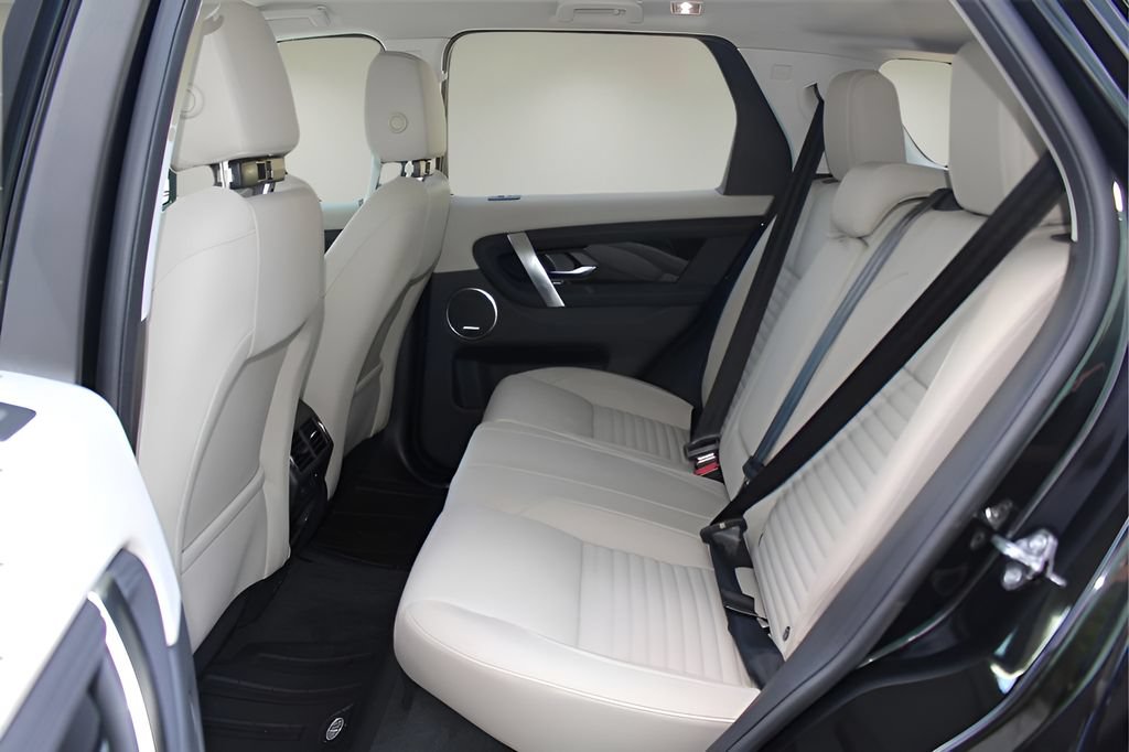 New 2025 Land Rover Discovery Sport S AWD/4WD image 13