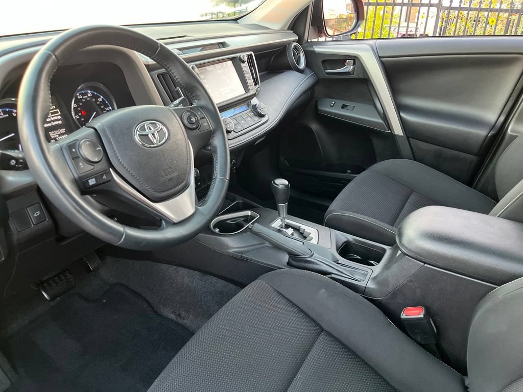 Used 2016 Toyota RAV4 XLE FWD image 19