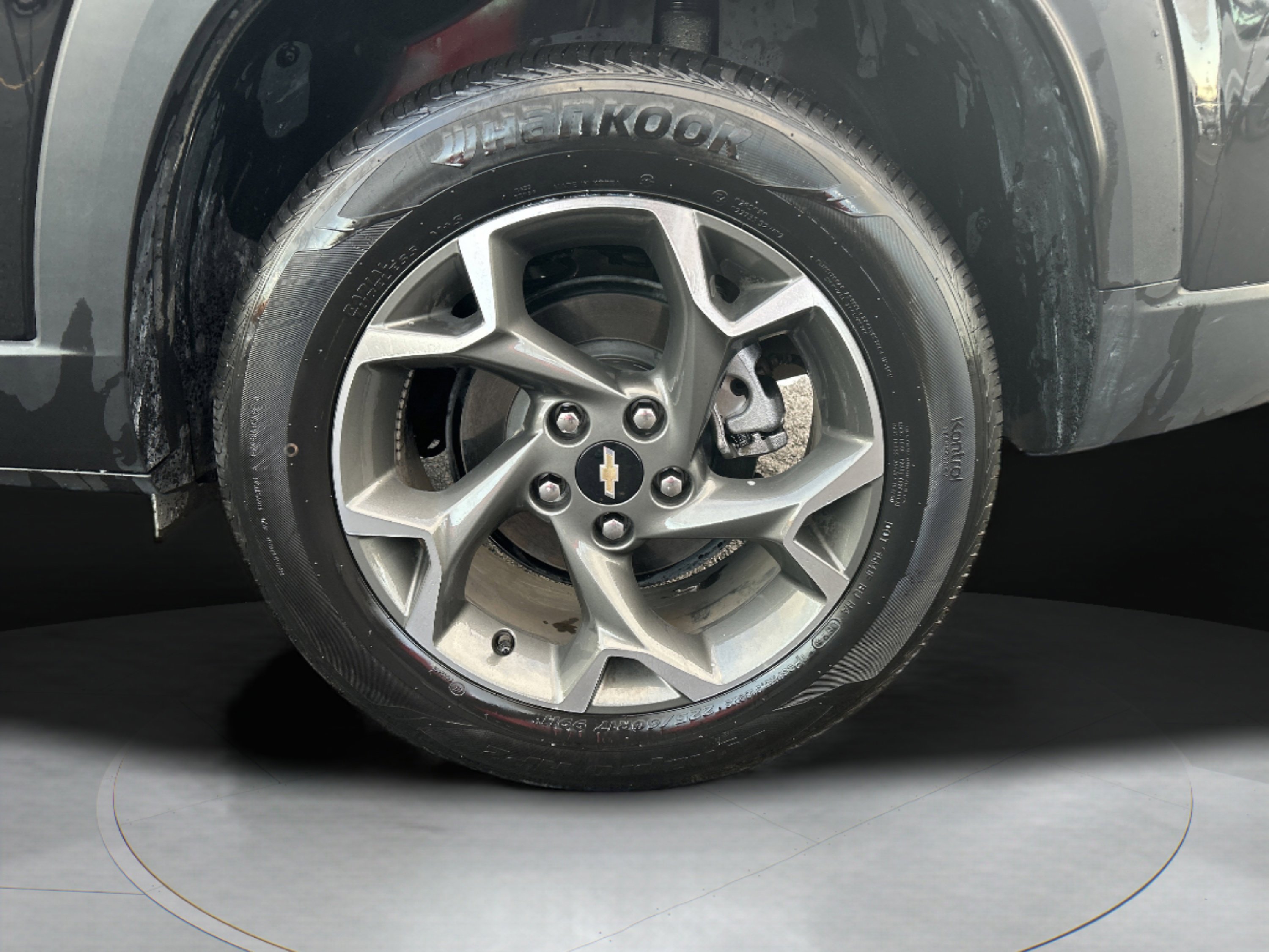 Used 2024 Chevrolet Trax LT image 9