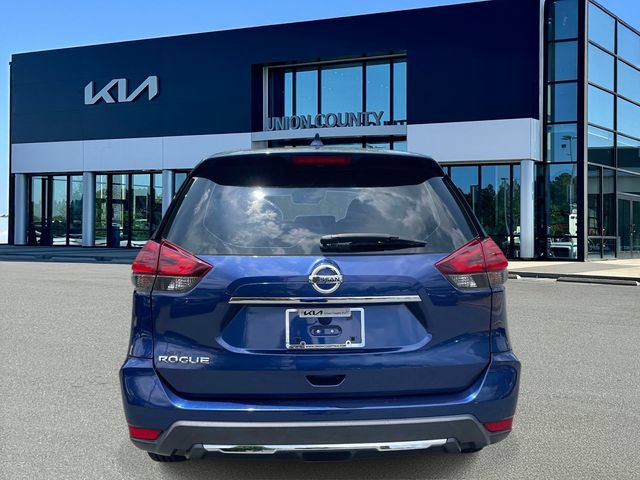 Used 2020 Nissan Rogue S FWD image 5