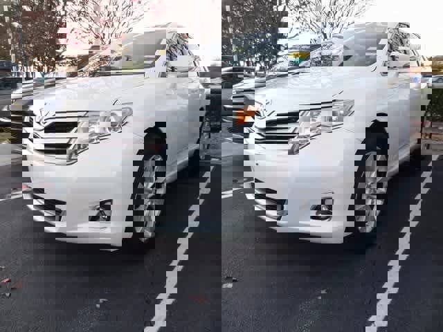 Used 2015 Toyota Venza LE