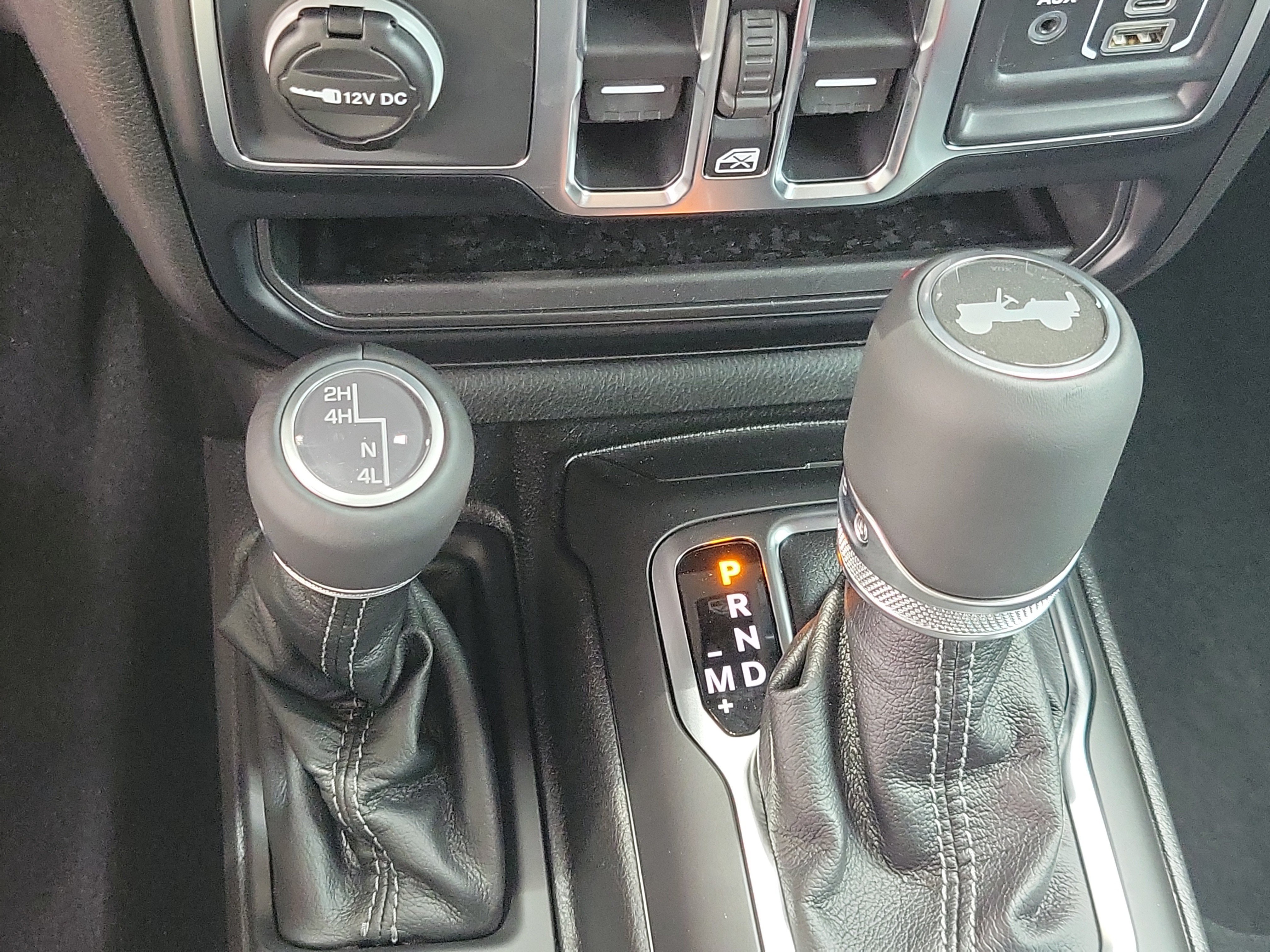 New 2026 Jeep Wrangler Unlimited Sahara AWD/4WD image 20
