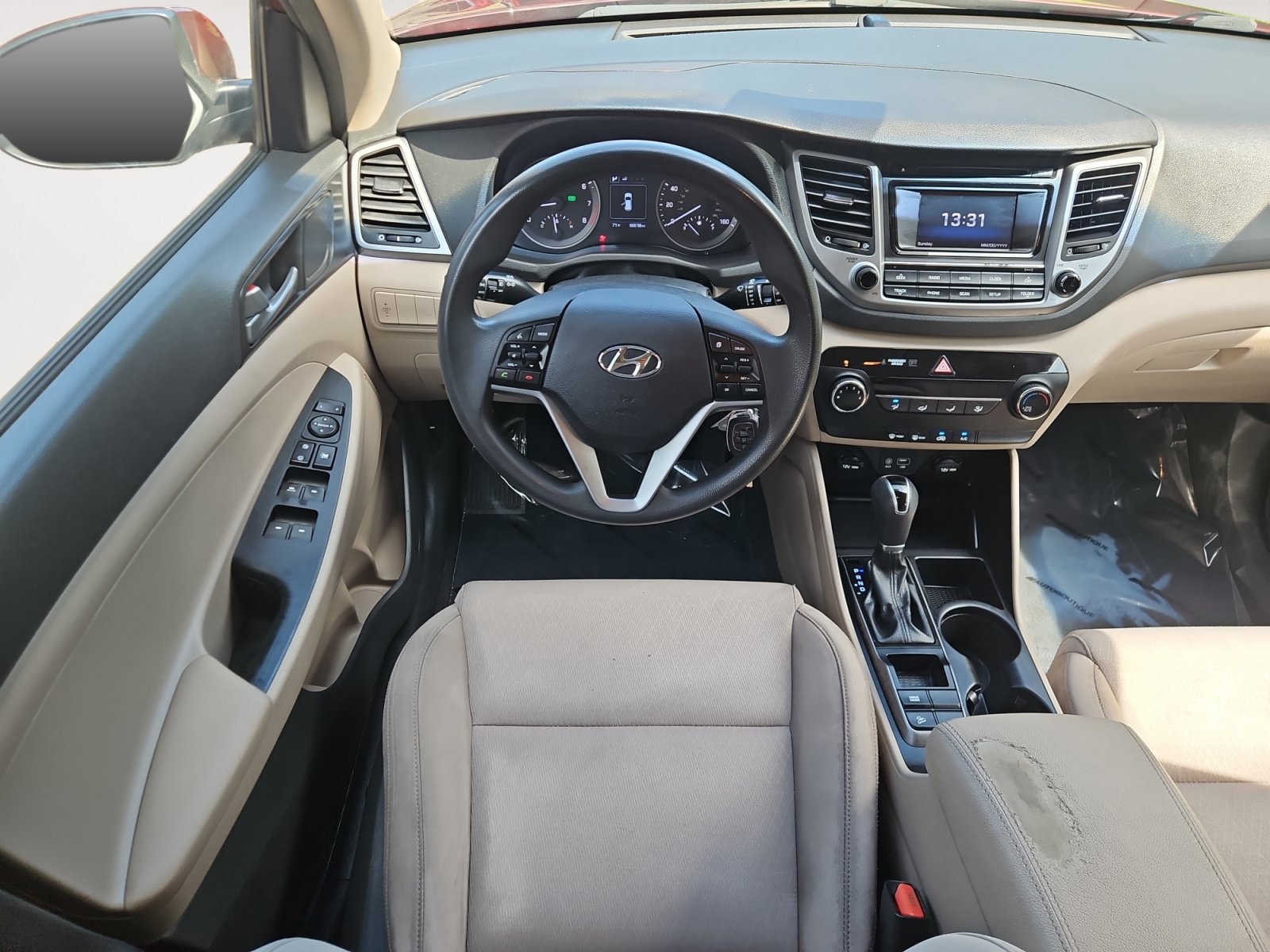 Used 2017 Hyundai Tucson SE w/ SE Popular Package 02 FWD image 10
