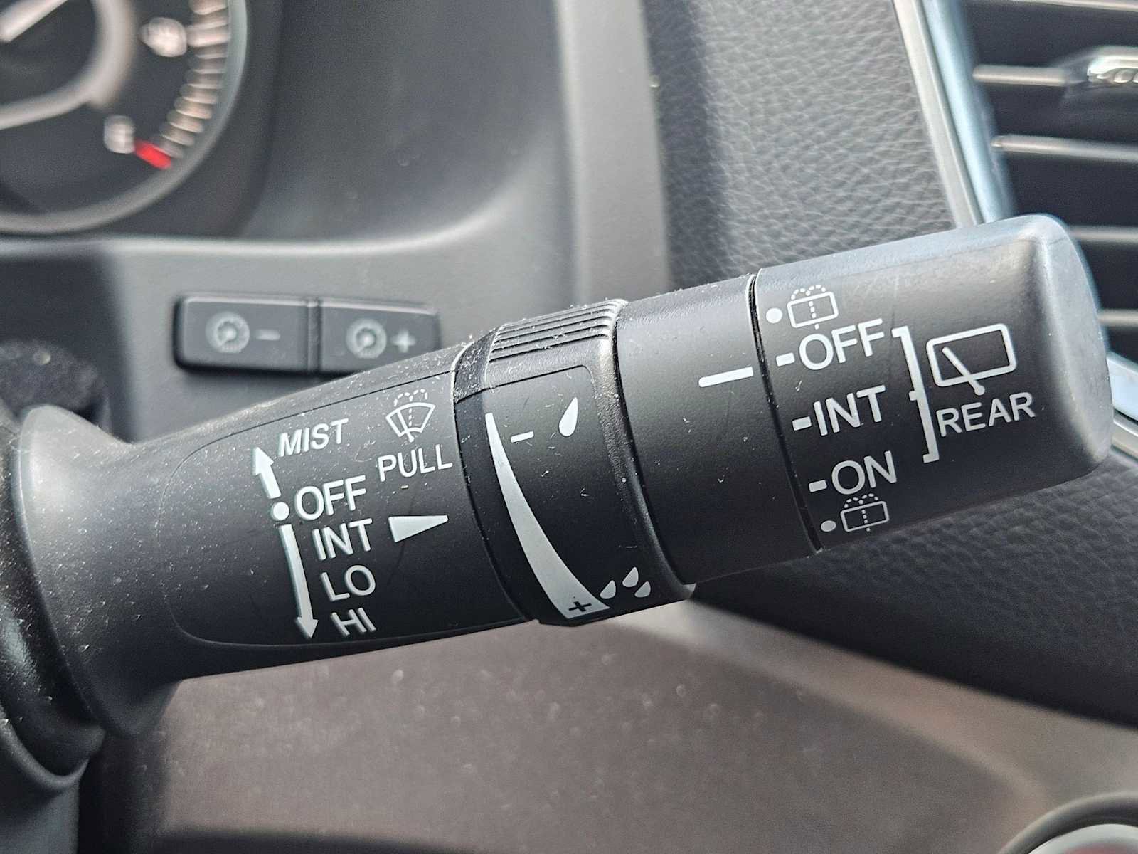 Used 2024 Honda Passport EX-L image 18