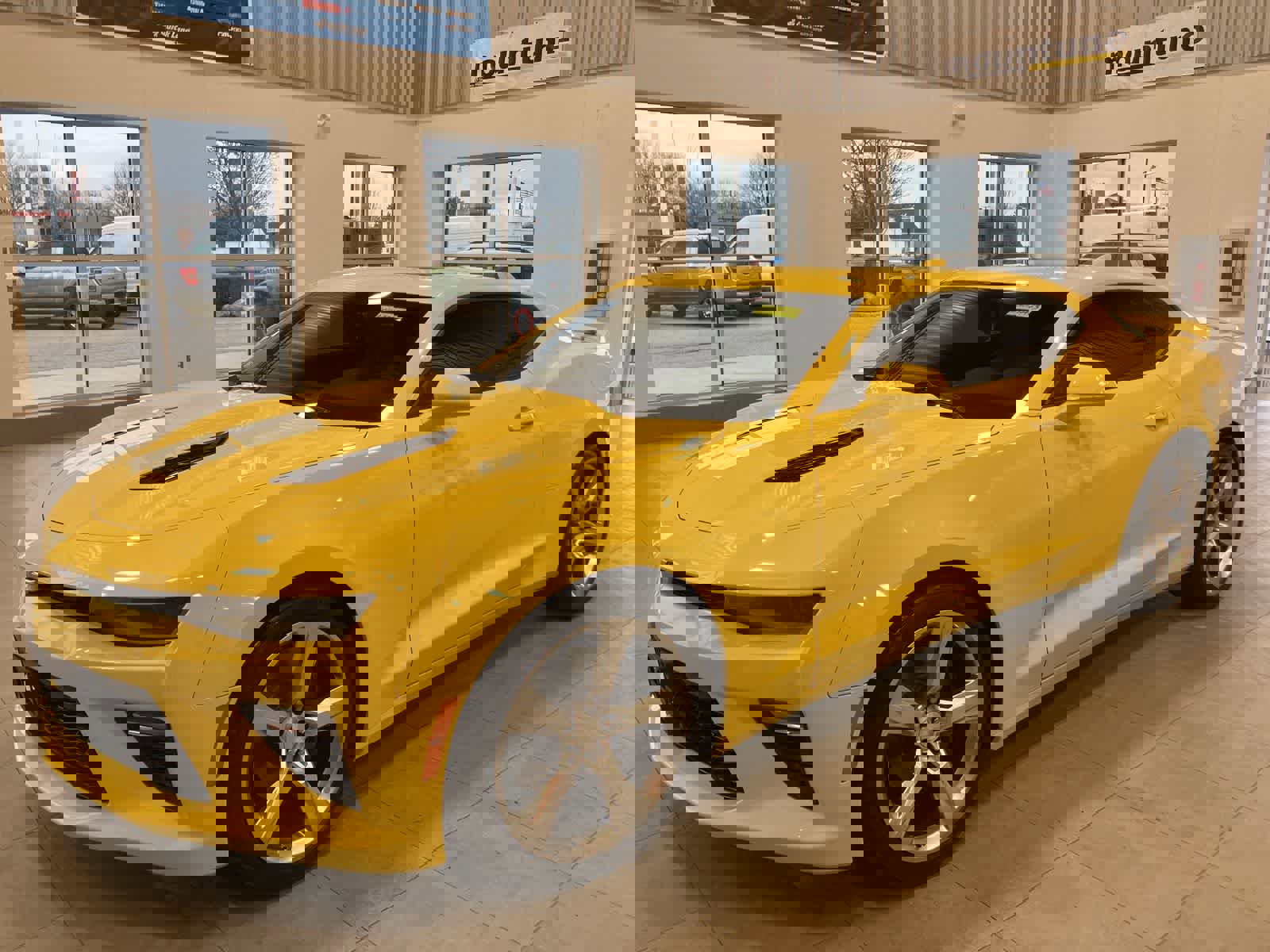 Used 2017 Chevrolet Camaro SS image 1