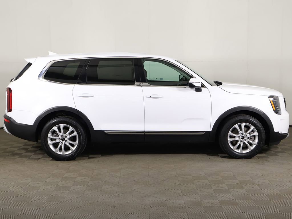 Used 2022 Kia Telluride LX FWD image 18