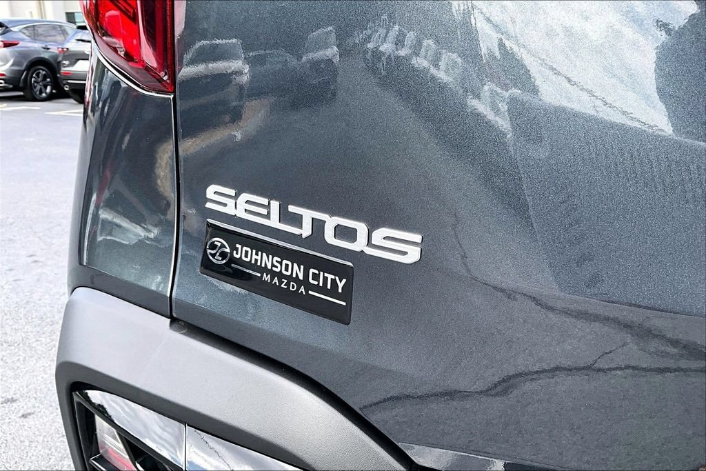 Used 2024 Kia Seltos EX AWD/4WD image 8
