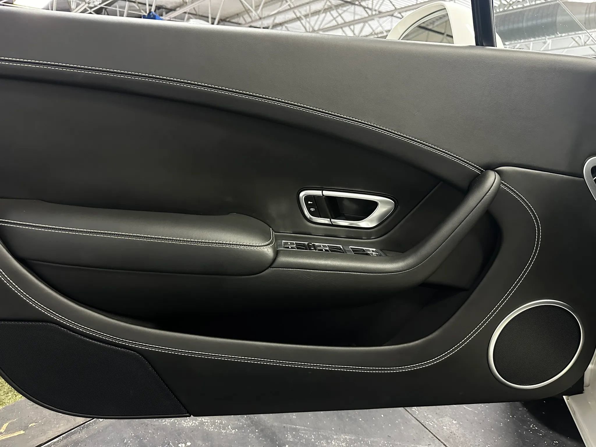 Used 2017 Bentley Continental GT image 14