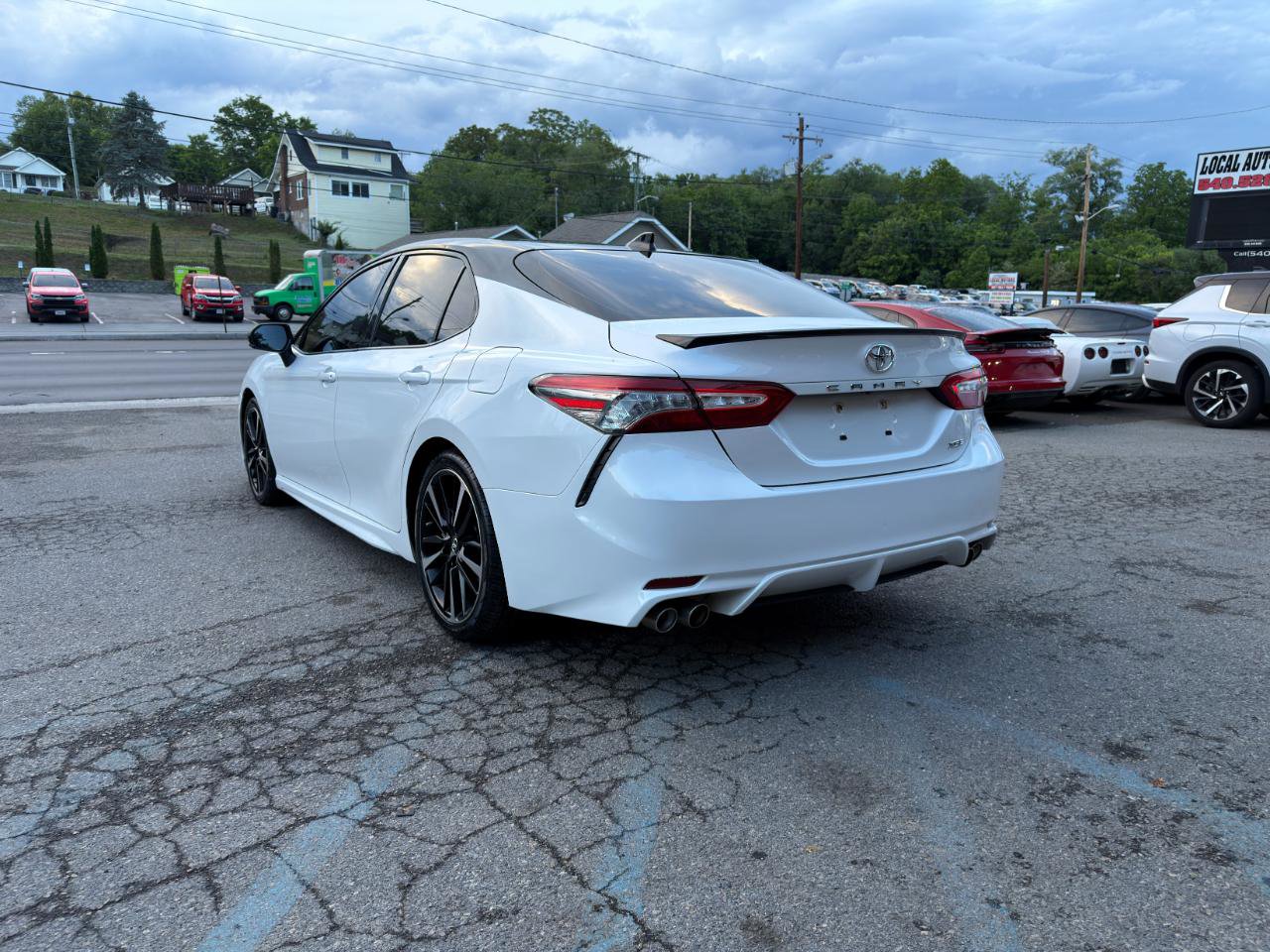 Used 2019 Toyota Camry XSE w/ Carpet Mat Package FWD image 7