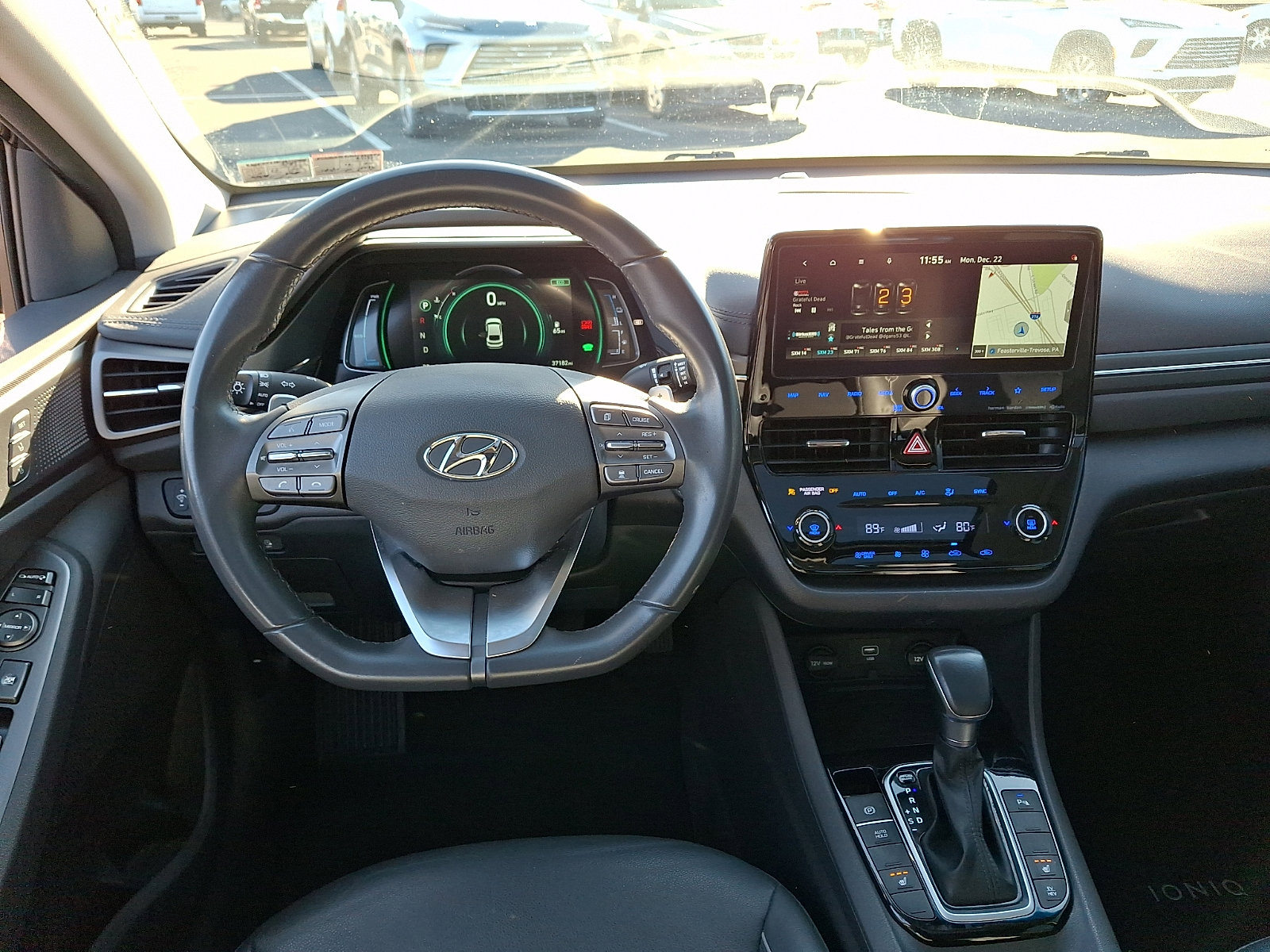 Used 2021 Hyundai Ioniq Limited image 12