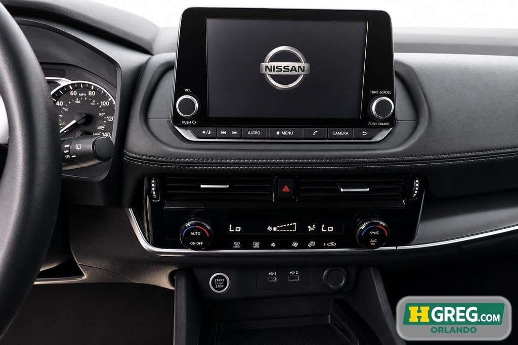 Used 2021 Nissan Rogue SV FWD image 14