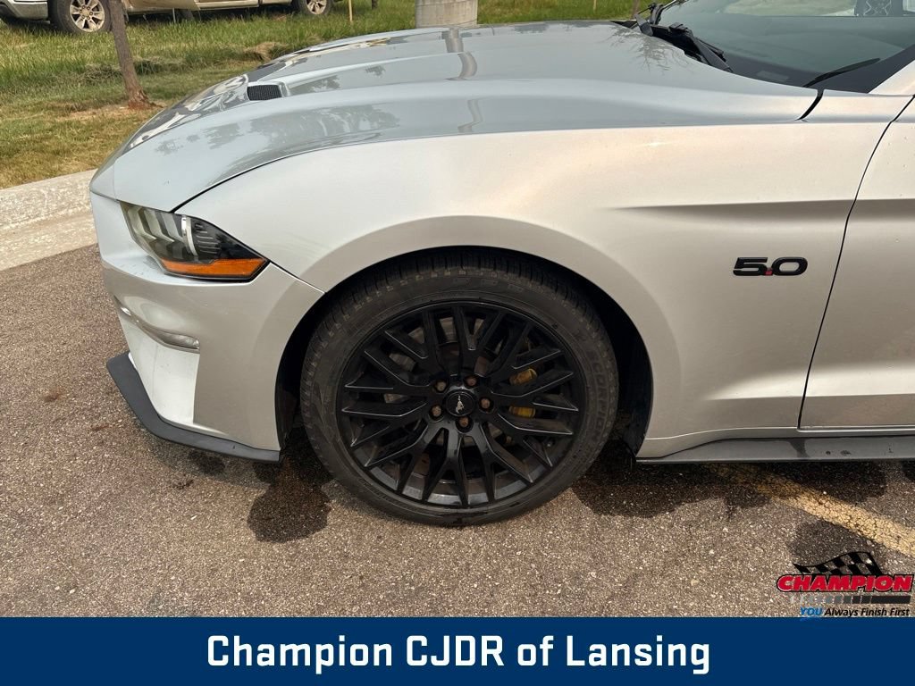 Used 2018 Ford Mustang GT Premium w/ GT Performance Package RWD image 35