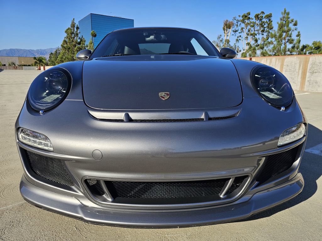Used 2010 Porsche 911 Carrera image 4
