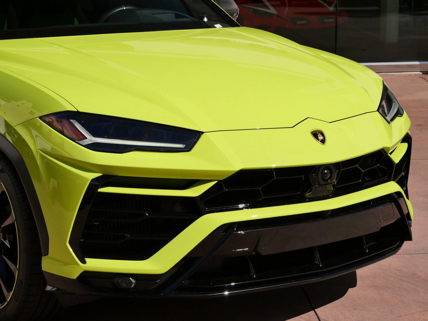 Used 2022 Lamborghini Urus AWD/4WD image 16