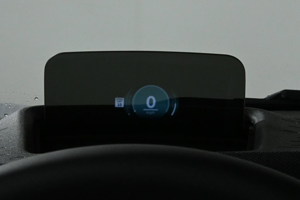 Used 2025 MINI Cooper 2-Door Hardtop image 21