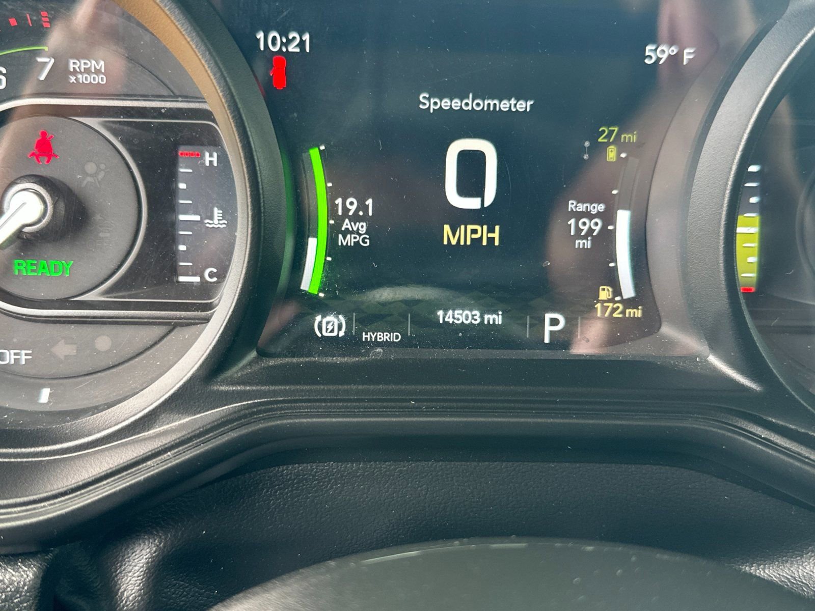 Used 2025 Jeep Wrangler Unlimited Sahara AWD/4WD image 26
