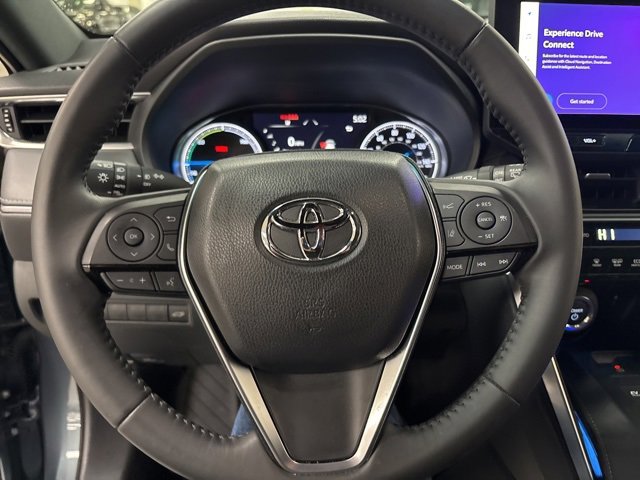 Certified 2024 Toyota Venza XLE image 23