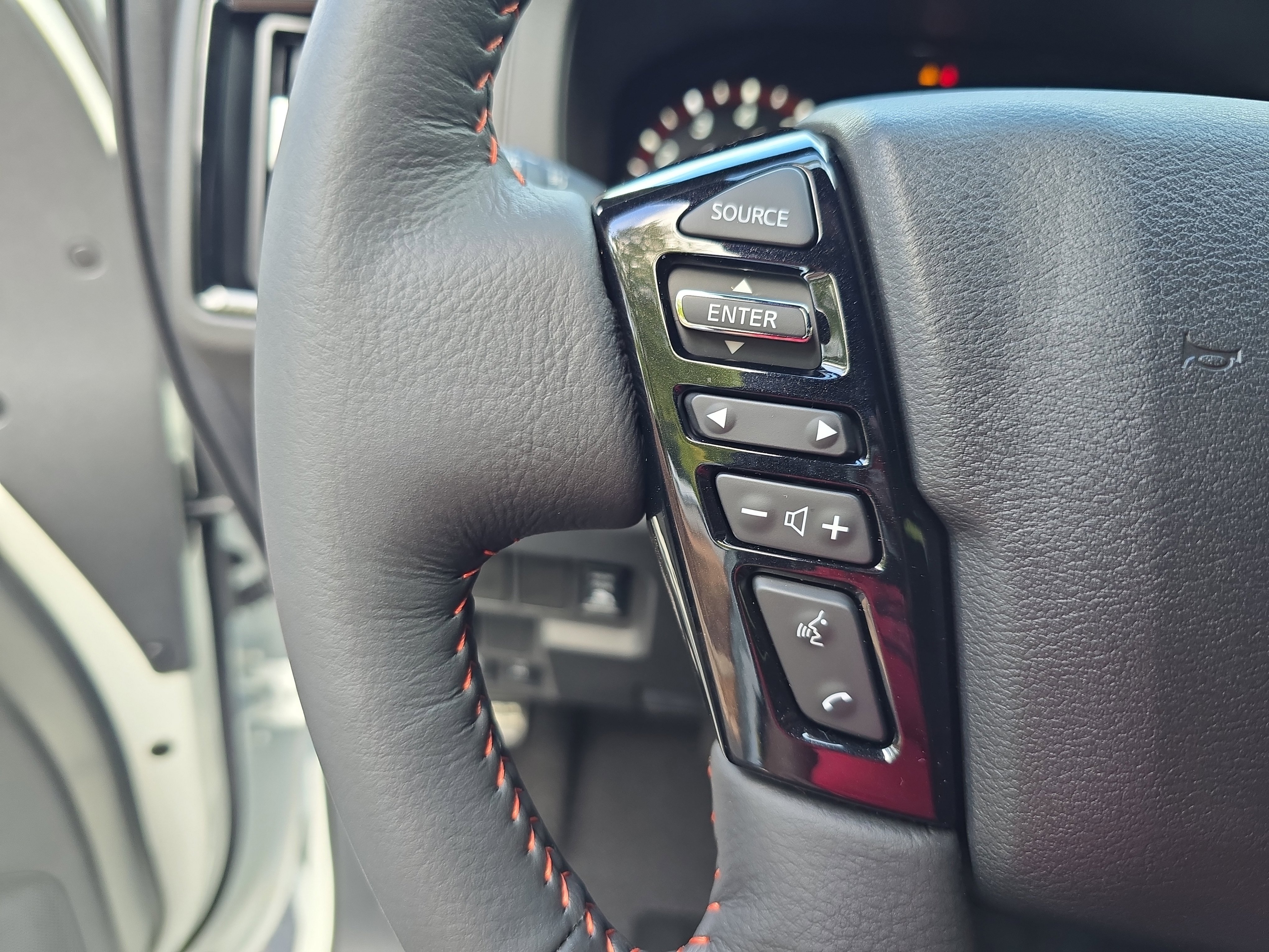 New 2026 Nissan Frontier PRO-4X image 17