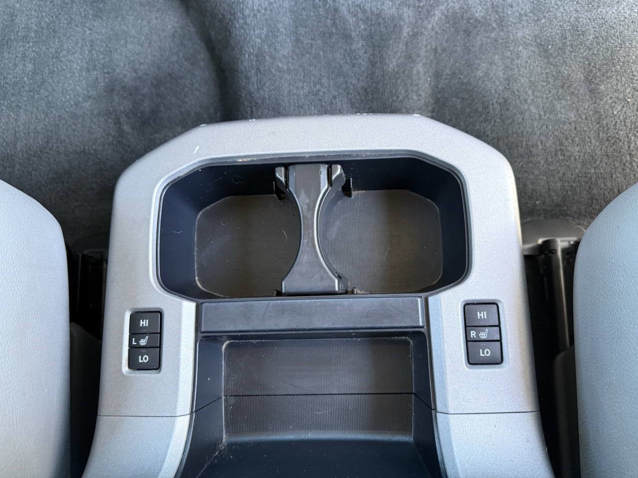 Used 2012 Toyota Sequoia Platinum image 22