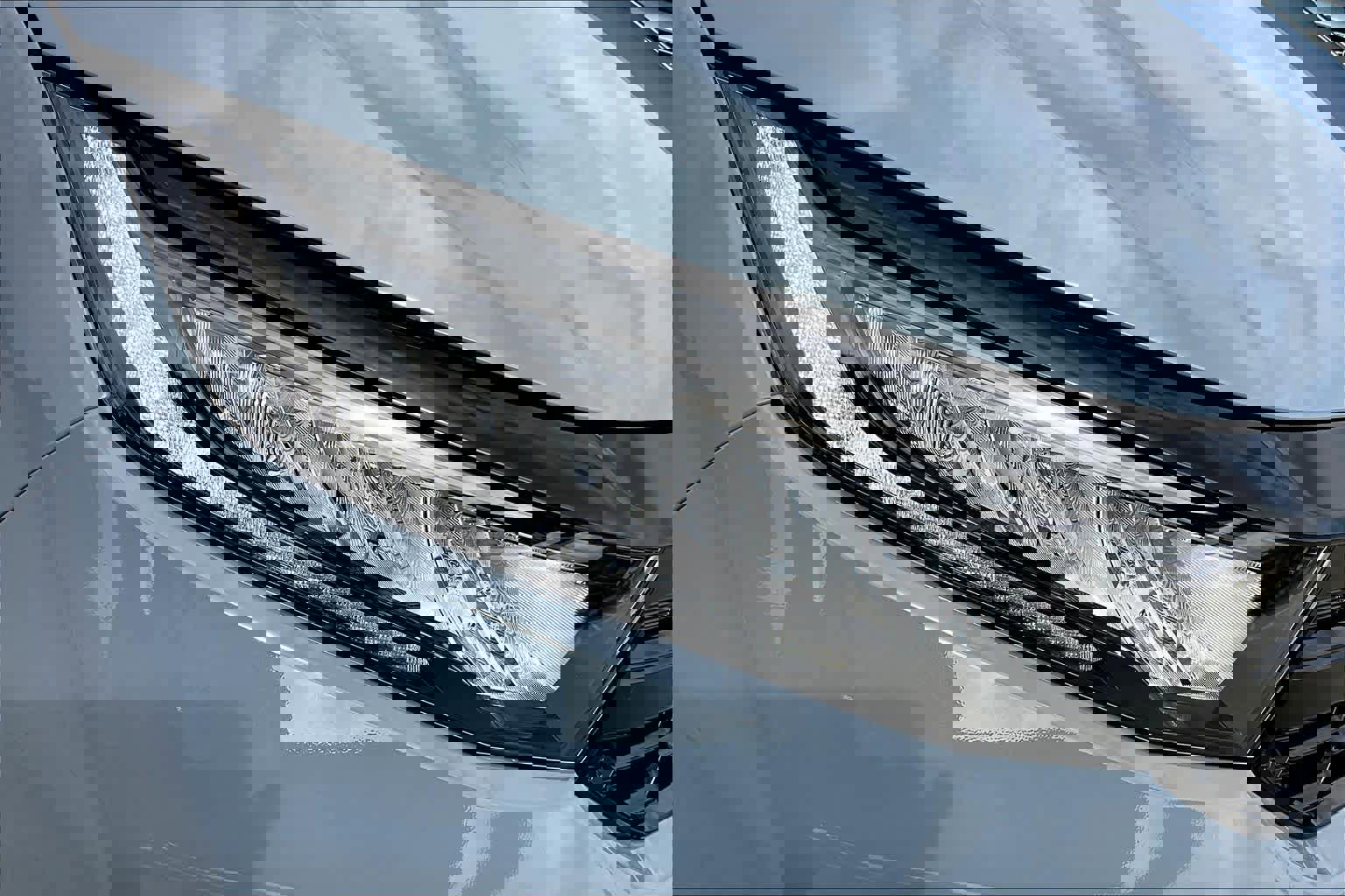 New 2026 Honda Odyssey Touring image 13