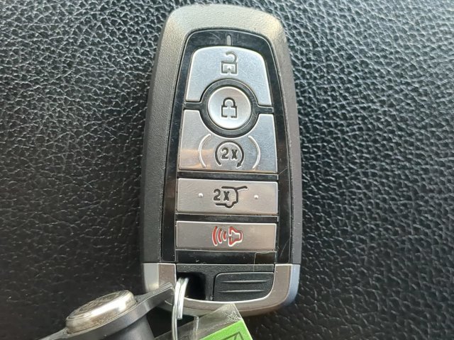 Used 2021 Ford Expedition Limited AWD/4WD image 29