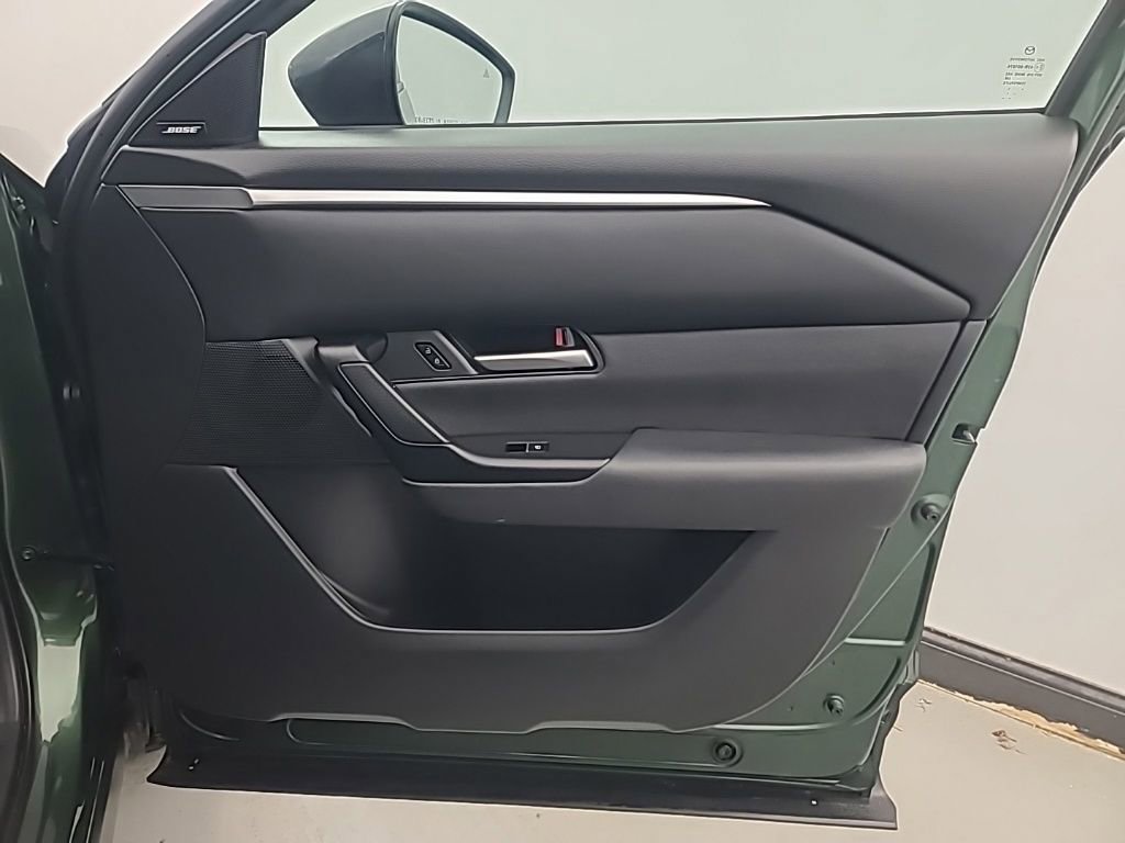 Used 2025 MAZDA CX-50 AWD 2.5 S w/ Premium Package image 13