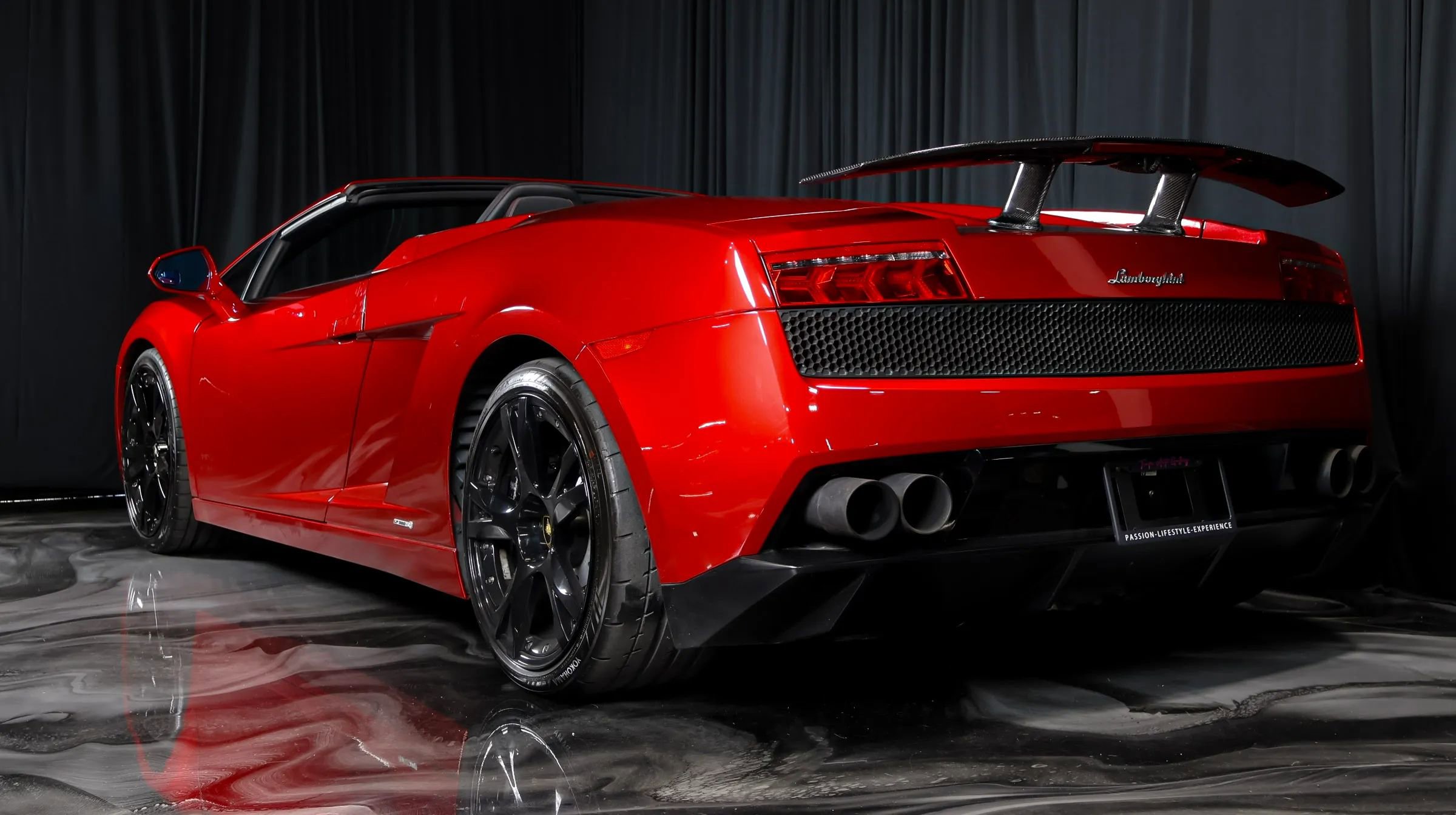 Used 2011 Lamborghini Gallardo LP 560-4 AWD/4WD image 12