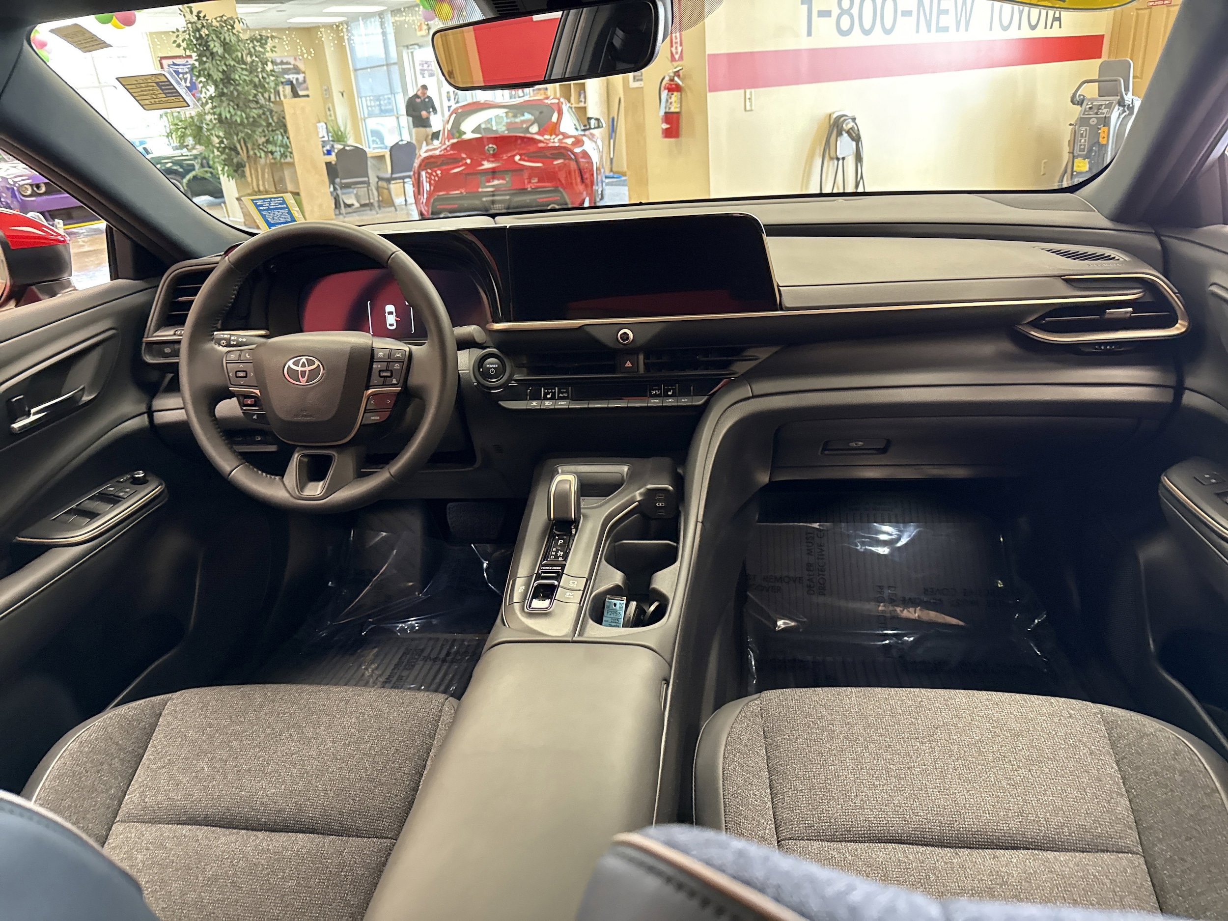 Used 2023 Toyota Crown AWD/4WD image 15