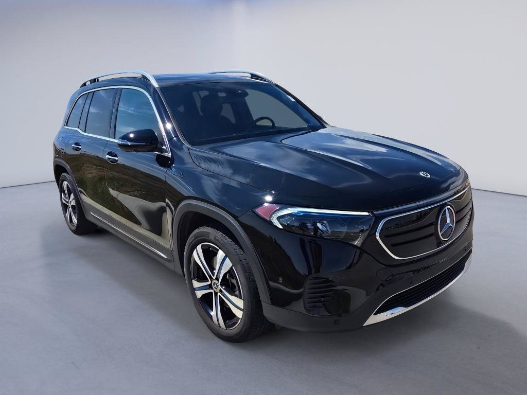 Used 2023 Mercedes-Benz EQB 350 4MATIC SUV w/ Pinnacle Package image 7