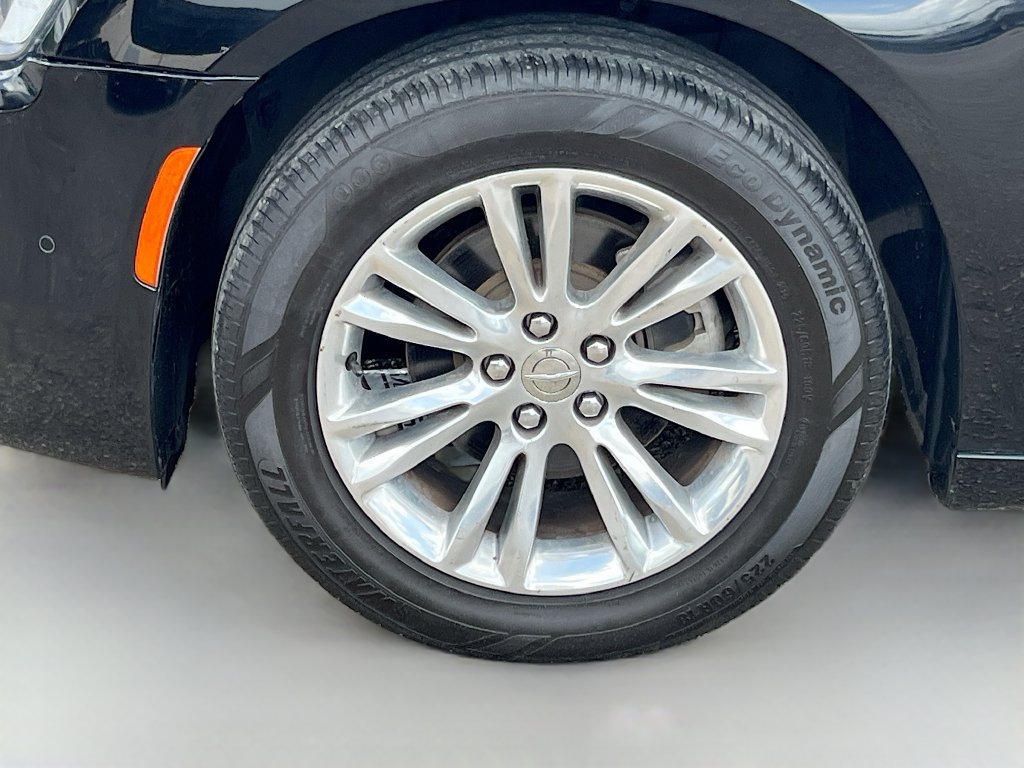 Used 2021 Chrysler 300 Touring L RWD image 30