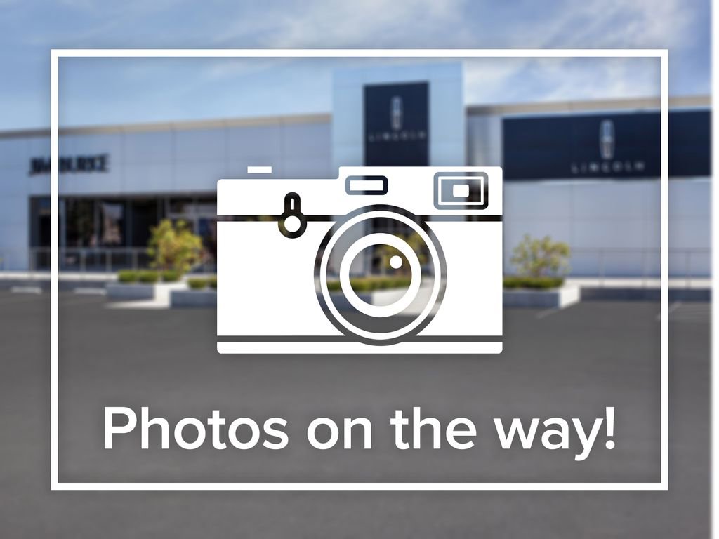 New 2026 Lincoln Nautilus Premier image 1