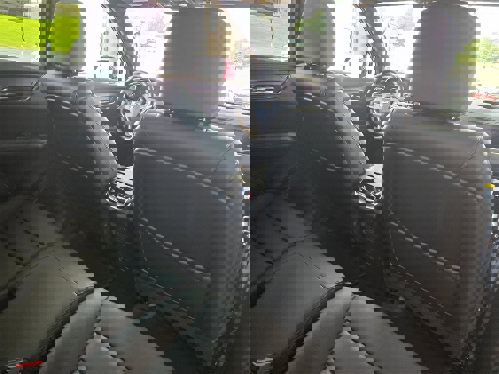 New 2025 Cadillac XT6 Luxury image 19