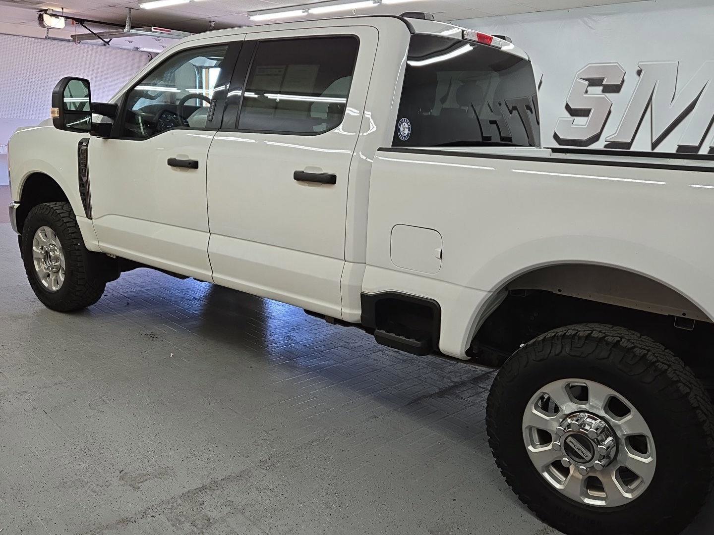 Used 2023 Ford F250 XLT w/ Snow Plow Prep Package image 3