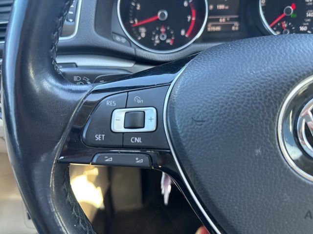 Used 2017 Volkswagen Passat 1.8T R-Line image 22