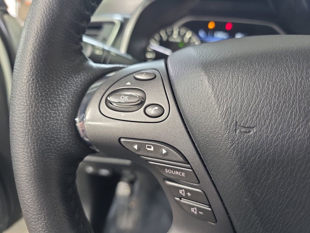 Used 2022 Nissan Murano SL AWD/4WD image 17
