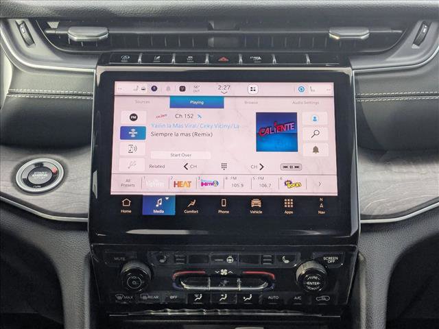 New 2025 Jeep Grand Cherokee Limited w/ Black Appearance Package image 14