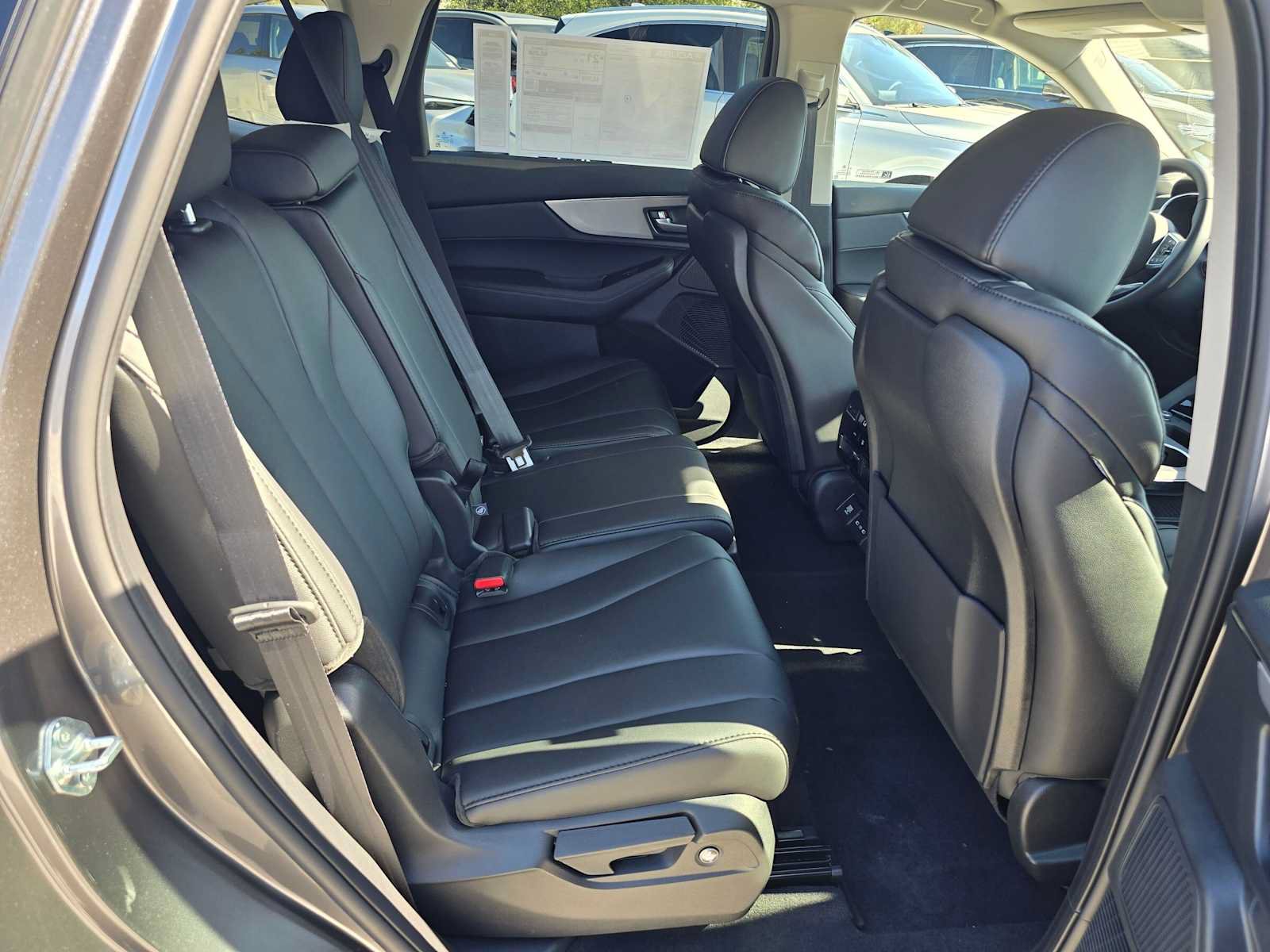 New 2026 Acura MDX SH-AWD image 12
