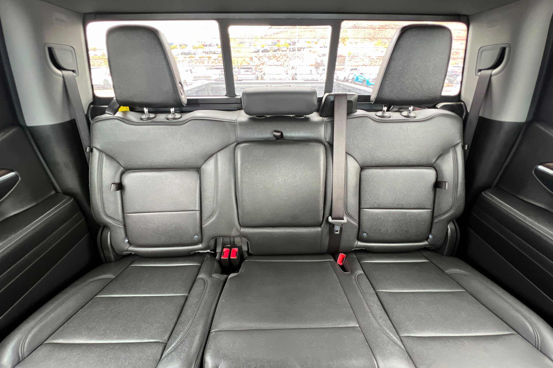 Used 2024 Chevrolet Silverado 1500 LT Trail Boss w/ Convenience Package II AWD/4WD image 25